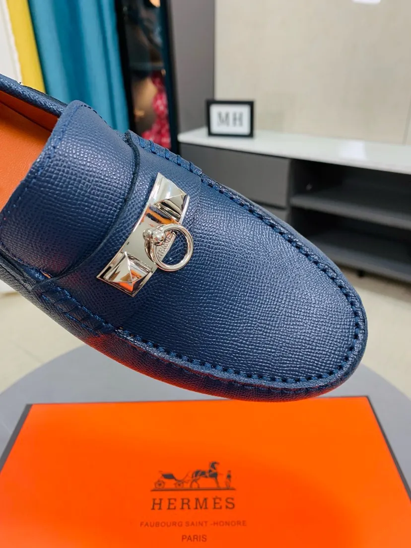 Men's men's shoes 💰458🌹🌹 Comes with packaging [Hermès] Hermès 🚹 Men's new bean slip-on shoes, full of charm, luxury style gentleman's shoes. Hermès exquisite hardware buckle accessories (❌refuse to fade) embossed design elements... interpret the brand image design concept 👑 Material imported cowhide ➕ Selected genuine leather lining ➕ Brand wear-resistant sole stitching 🔍🔍 Size: 38-44